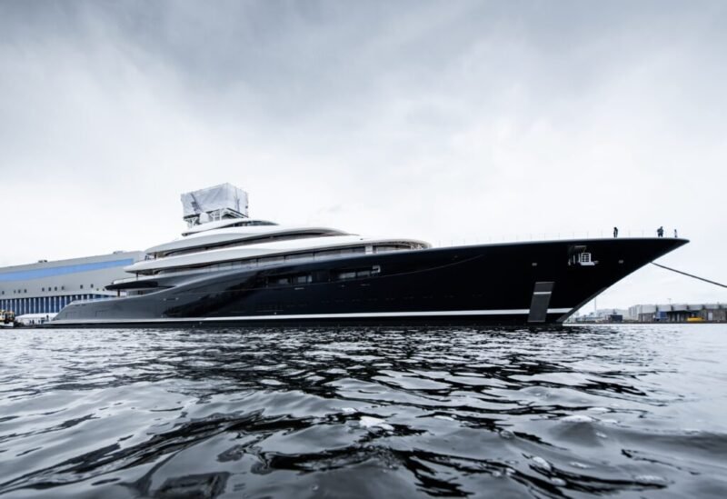 Read more about the article World’s First Hydrogen-Powered Superyacht Embodies Eco-Conscious Luxury