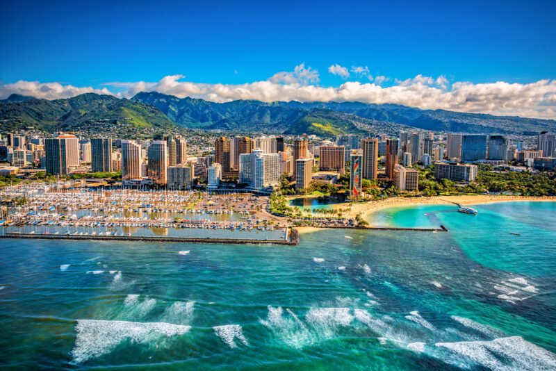 Read more about the article Hawaii Named the Happiest State in the US for 2025 — See the Top 10