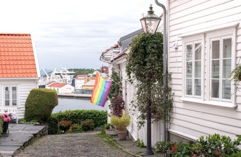 Read more about the article With Global Rental Platform, This Entrepreneur Is Building Community for LGBTQ+ Travelers