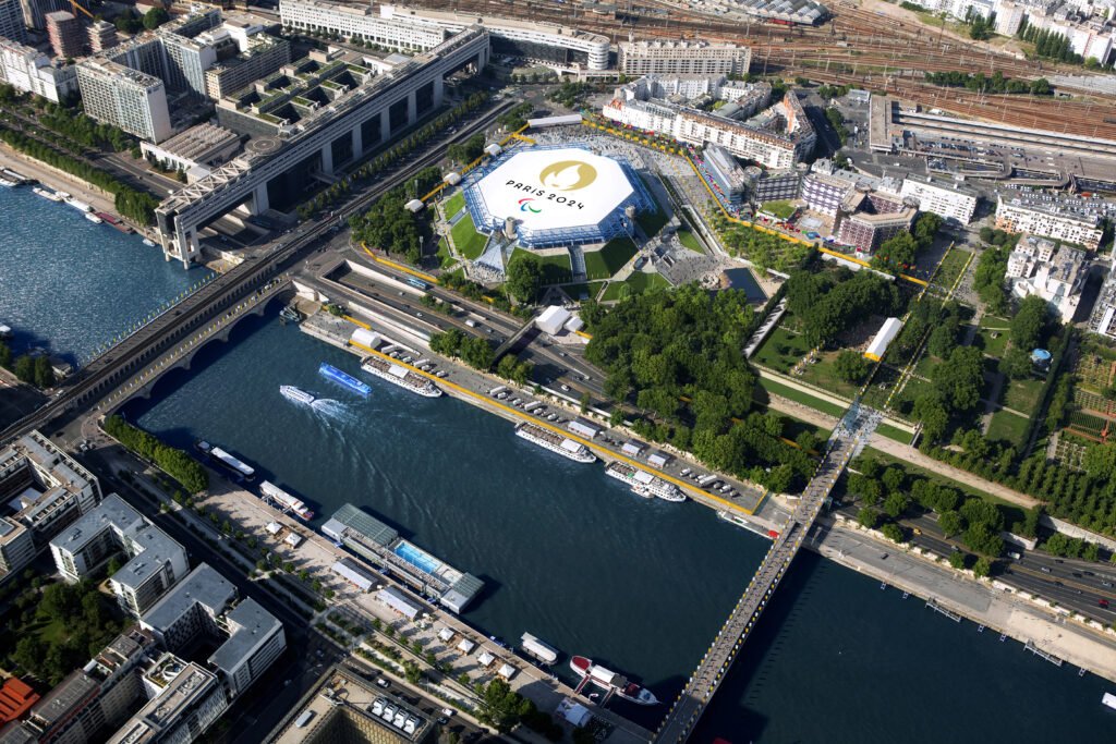 You are currently viewing Inside Paris’ Glow Up Ahead of the 2024 Olympics — Including River Seine’s $1B Rehab