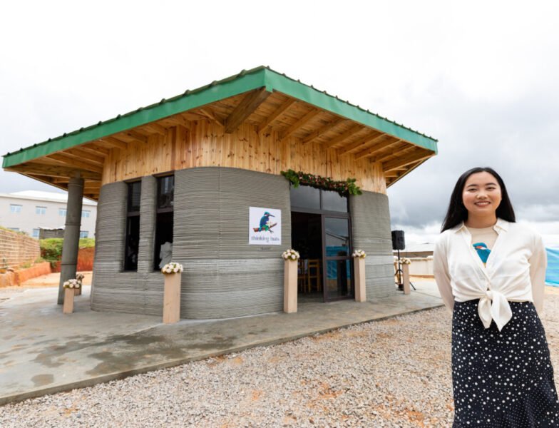 Read more about the article This 23-Year-Old Is Increasing Children’s Access to Education by 3D-Printing Schools