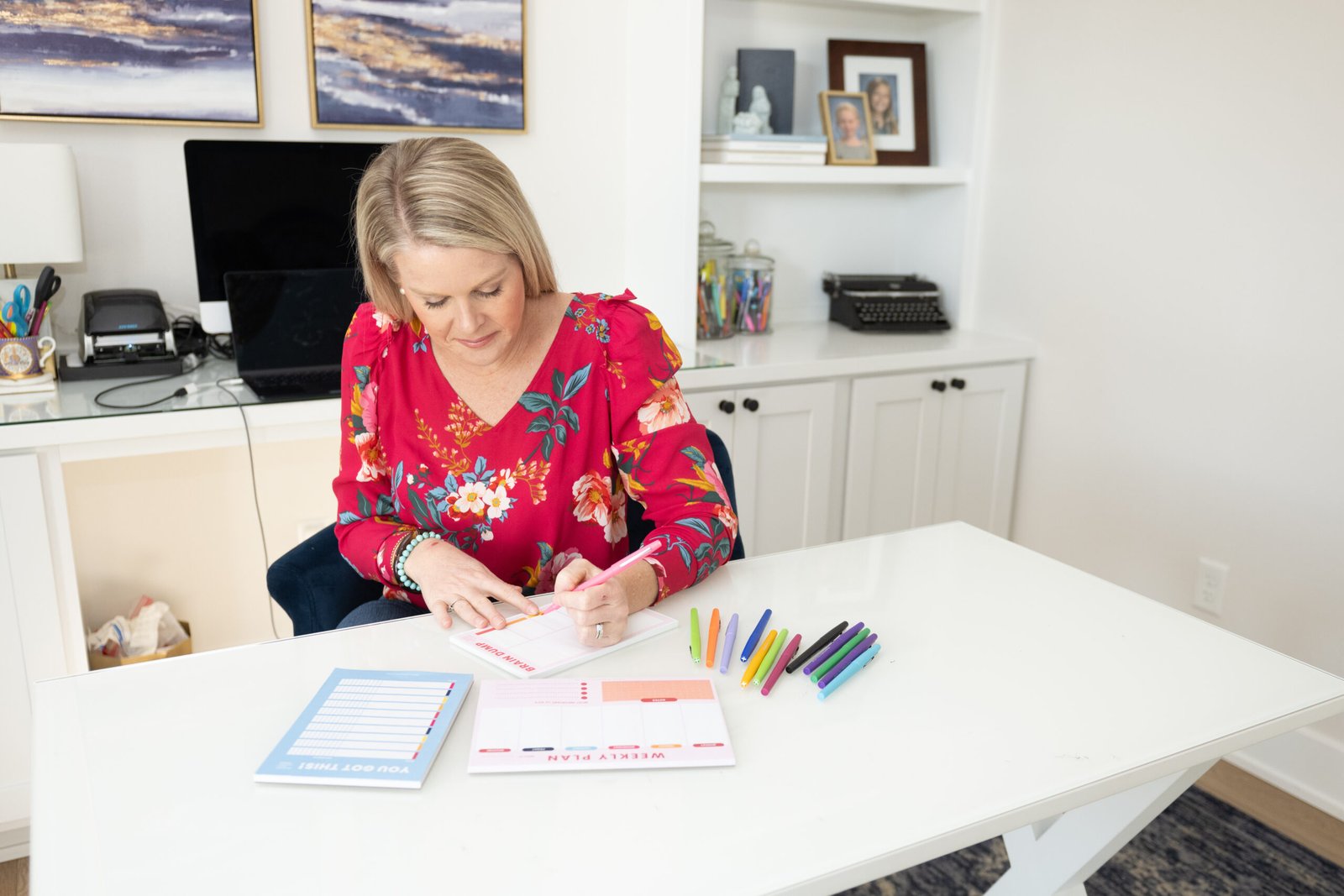 You are currently viewing Author Erin Port on How “Tiny Tweaks” Help Us Shift Toward Happiness