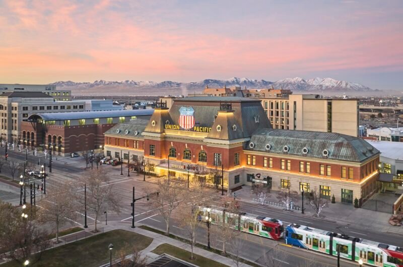 Read more about the article Historic US Railway Stations Are Getting a New Lease on Life