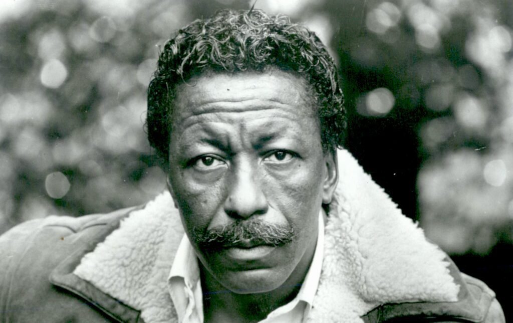 You are currently viewing Gordon Parks: How Life Magazine’s First Black Staff Photographer Shed Light on Social Justice With Expressive Images