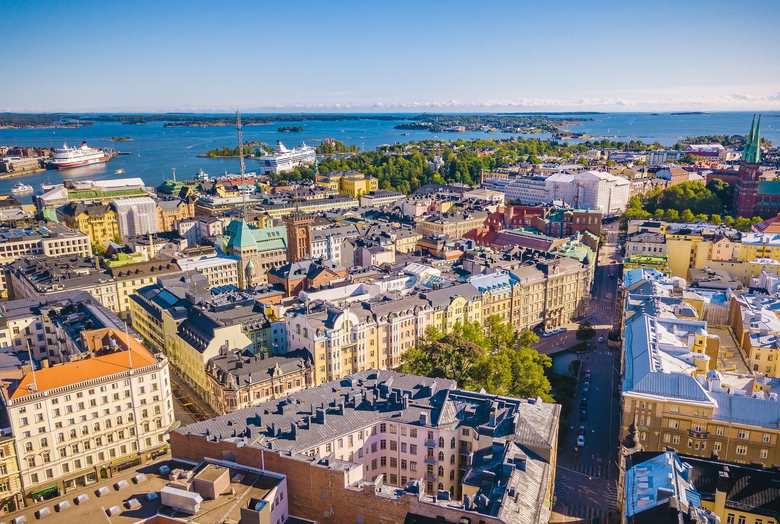 You are currently viewing Finland Ranked World’s Happiest Country for 7th Consecutive Year: See 2024’s Top 10 List