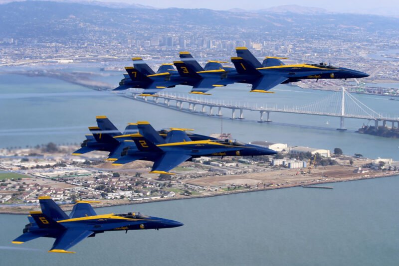 Read more about the article US Navy’s Blue Angels Selects Its First Female Jet Pilot for Aerial Acrobatic Team￼