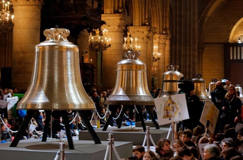 Read more about the article Artist Brings the “Mystical” Vibrations of Notre Dame’s Historic Bells to the Public — Listen to the Sonic Landscape