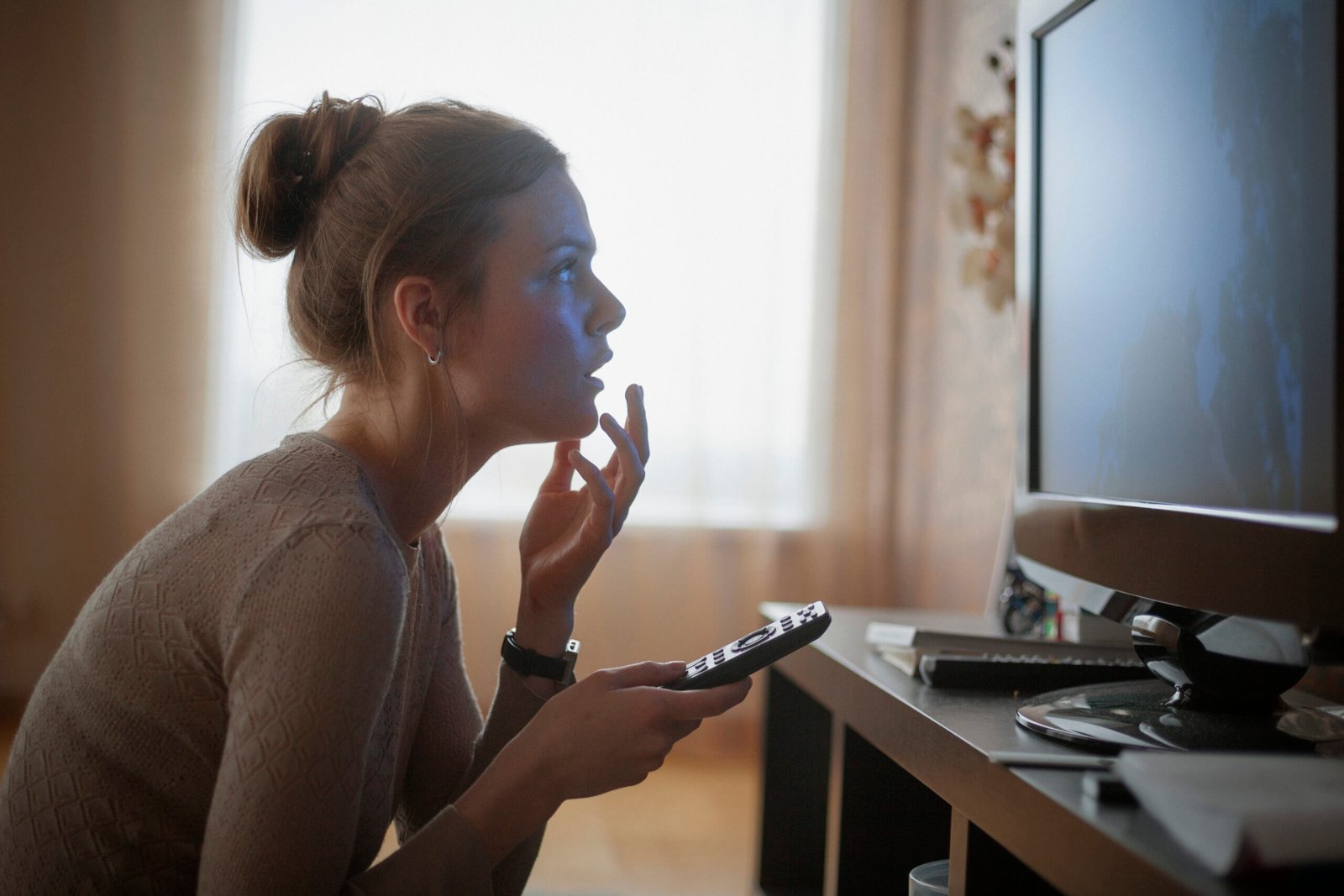 You are currently viewing CPR on TV Is Often Inaccurate — But Watching Characters Jump to the Rescue Can Still Save Real Lives