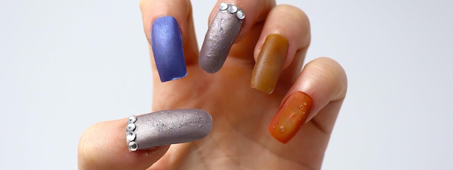 You are currently viewing Give Yourself a Sustainable Manicure With These Biodegradable DIY Nails