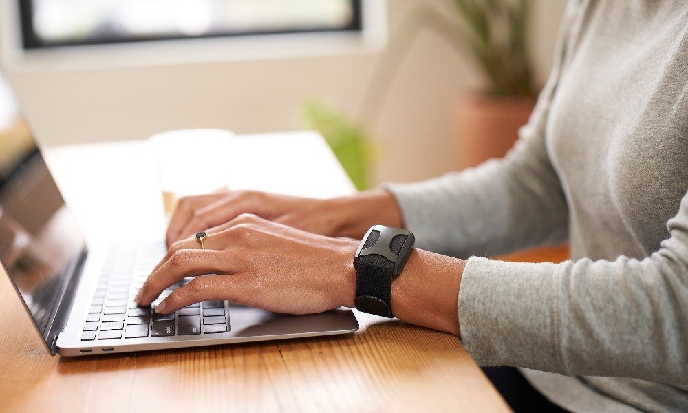 You are currently viewing It’s Stress Awareness Month: How the Science-Backed Apollo Wearable Will Help You Sleep Better and Stress Less