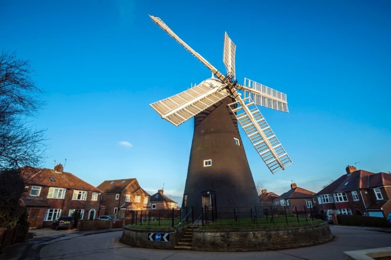 Read more about the article England’s Oldest Working Windmill Is Still Making Flour Like It’s 1770
