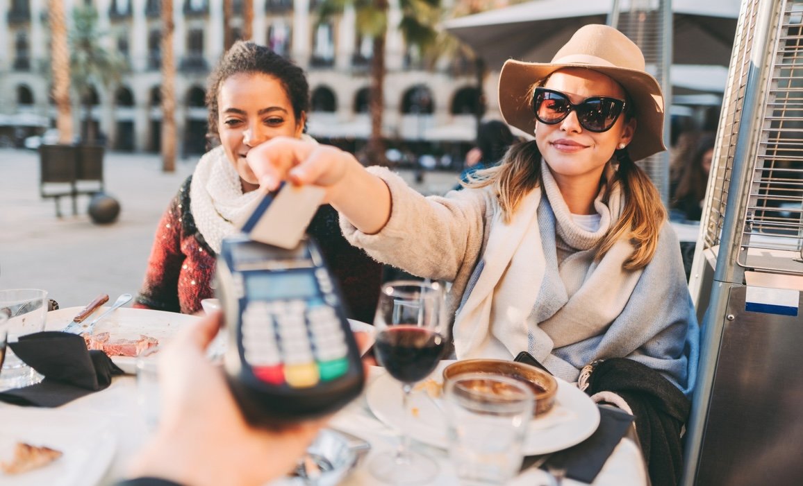 You are currently viewing The “Low-Buy” Challenge Is a Money-Saving Strategy That Can Boost Your Mental Health